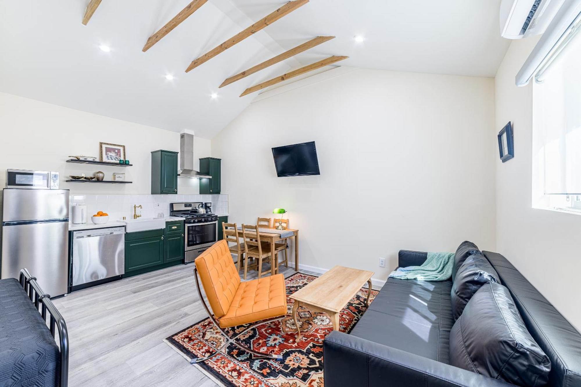 Private Stylish Studio, Near Csun, Fast Wi-Fi Лос-Анджелес Экстерьер фото